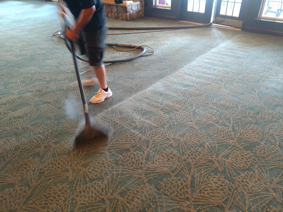 Carpet Cleaning Methods and Hot Water Extraction, Explained