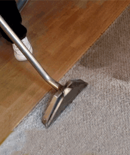 What Causes Carpet Buckles? And What Can Be Done To Repair It? 