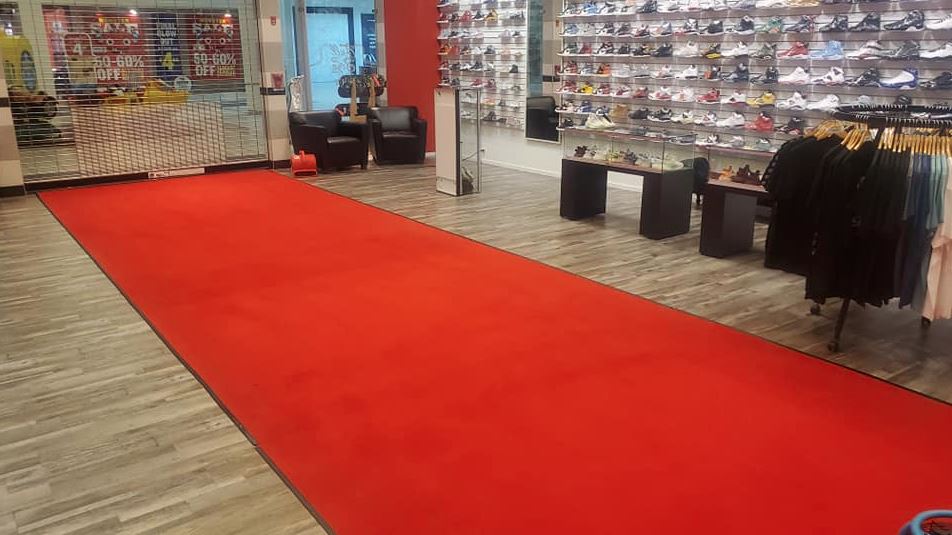 retail store carpet cleaning